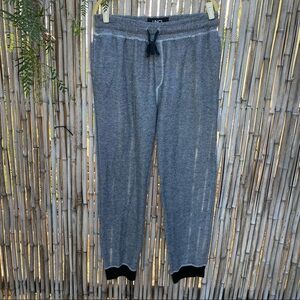 UNCL men’s Rider grey  jogger pants 3XL